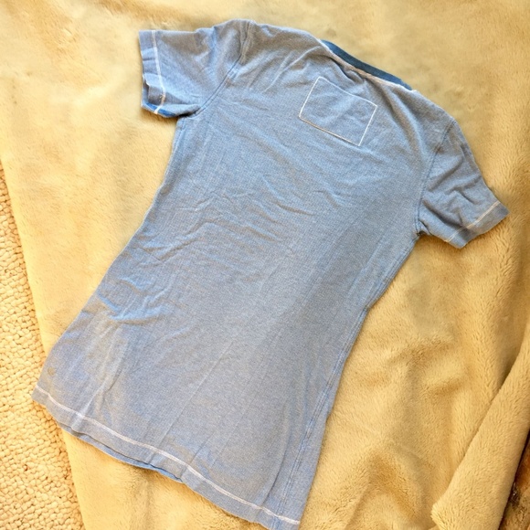 Lululemon Blue Workout T-Shirt - Picture 3 of 5